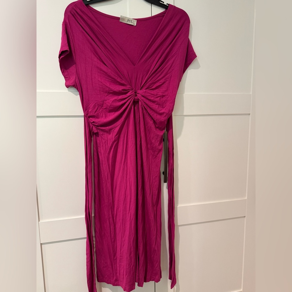 Trndyol- Hopoi - fuscia pink v-neck stretchy dress; EU size 42.